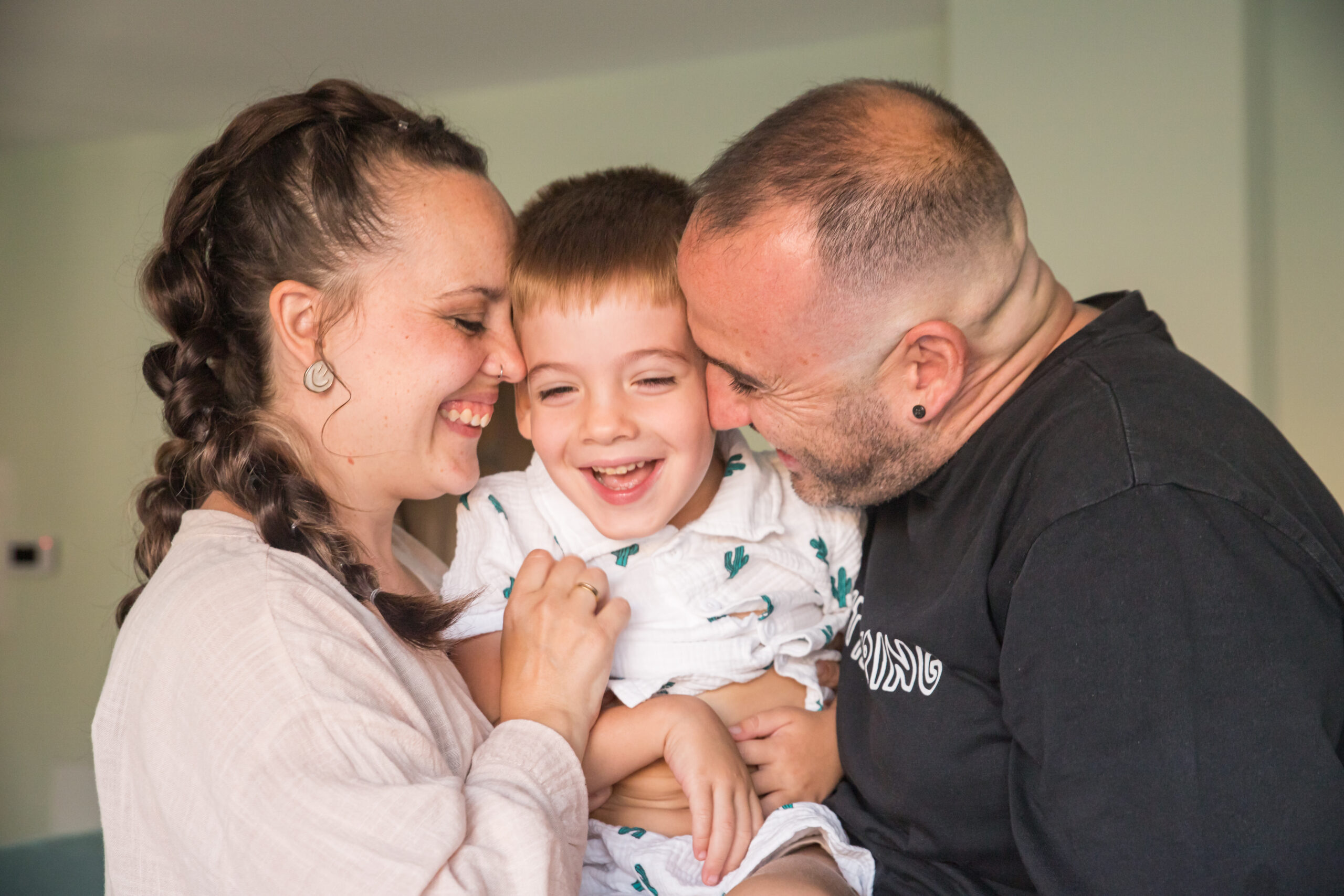 fotografía natural de familia en Madrid